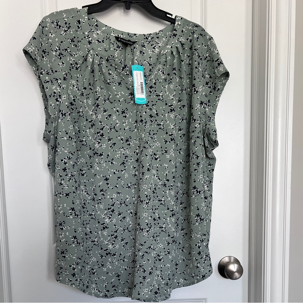 41 Hawthorn Sleeveless Top 3X ❤️